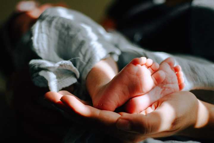 America's Top Baby Names Of 2024 Revealed Ahead Of Mother’s Day