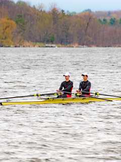Darien Students From Norwalk Rowing Club Win Medals At Saratoga Contest