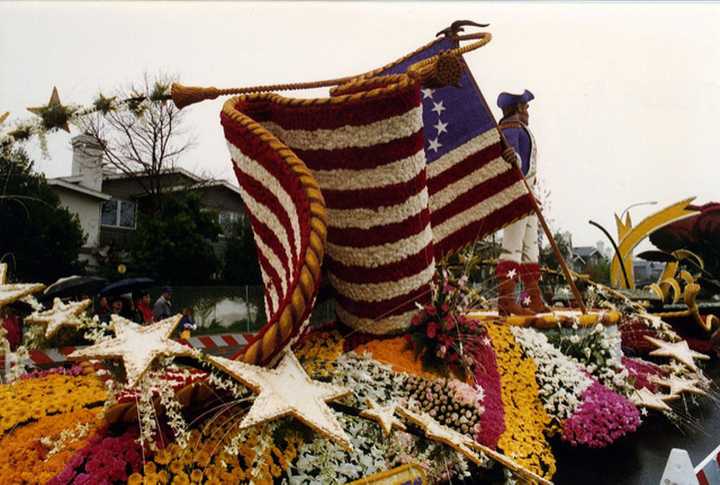 It&#x27;s not too late to register to have a float in the June 12 Centennial Parade.