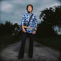 <p>John Fogerty will entertain Greenwich Town Party.</p>