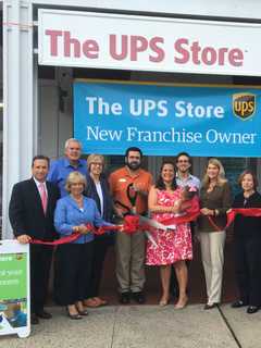 Darien's UPS Store Supports Charity With Grand Reopening