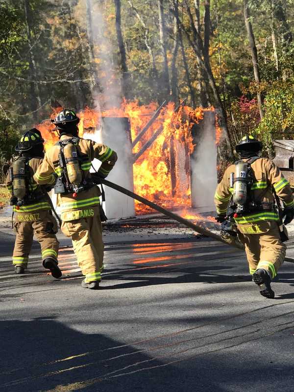 Hundreds Turn Out To Goldens Bridge Fire Department Community Day