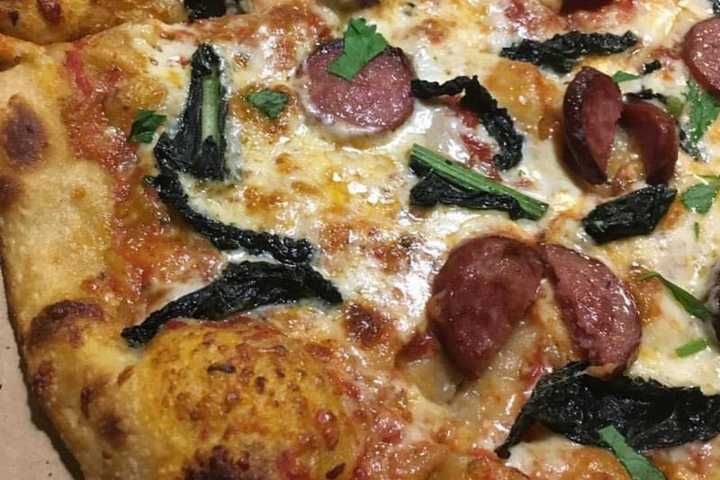 Capital District Eatery Hailed As 'Healthy Pizza Place'