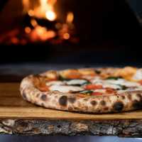 This NY Pizzeria Ranks No. 1 In US, Ties For Best In World According To New Top 50 Listing