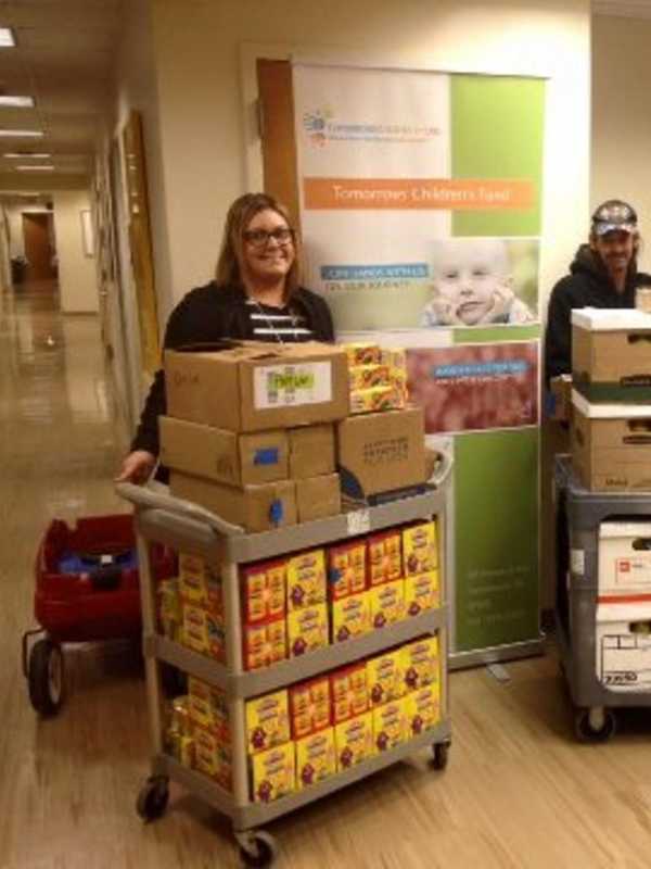 Lyndhurst Charity Donates Play-Doh To Cancer Center In Hackensack