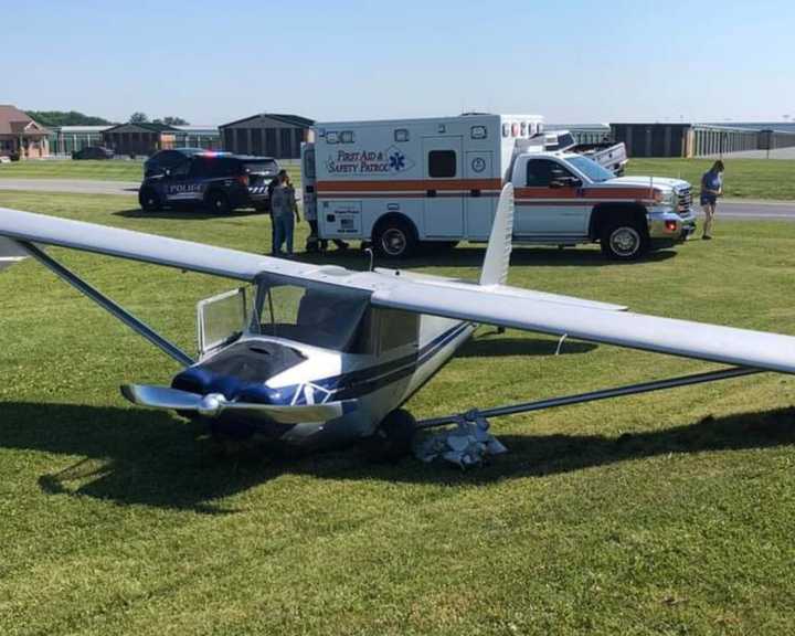 The plane that crash, leaving the pilot injured.