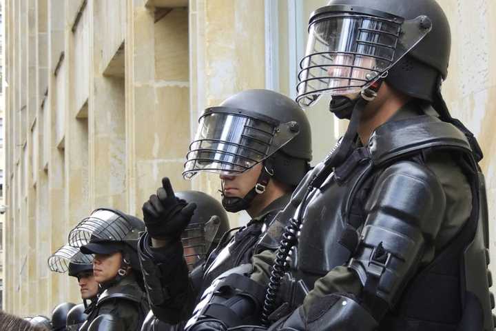 Barricaded Gunman Prompts SWAT Response In Philadelphia (DEVELOPING)
