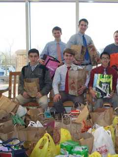Fairfield Prep Squires Club Collects Goods For Thanksgiving Food Drive