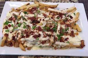 Bridgeport's Barnum Publik House Gets High Marks In DVlicious Fry Contest
