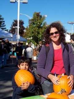 Beacon Sloop Club Celebrates Pumpkin Festival