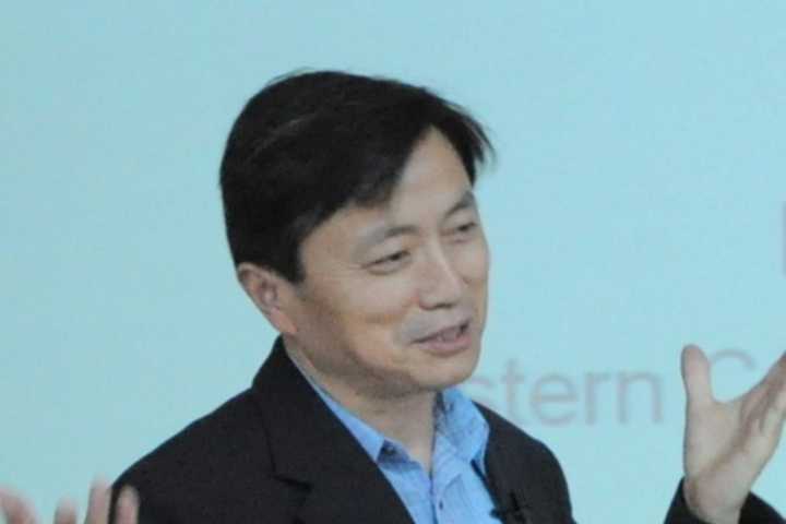 Historical Fiction Writer Shouhua Qi Reads At February Saturday Scribes