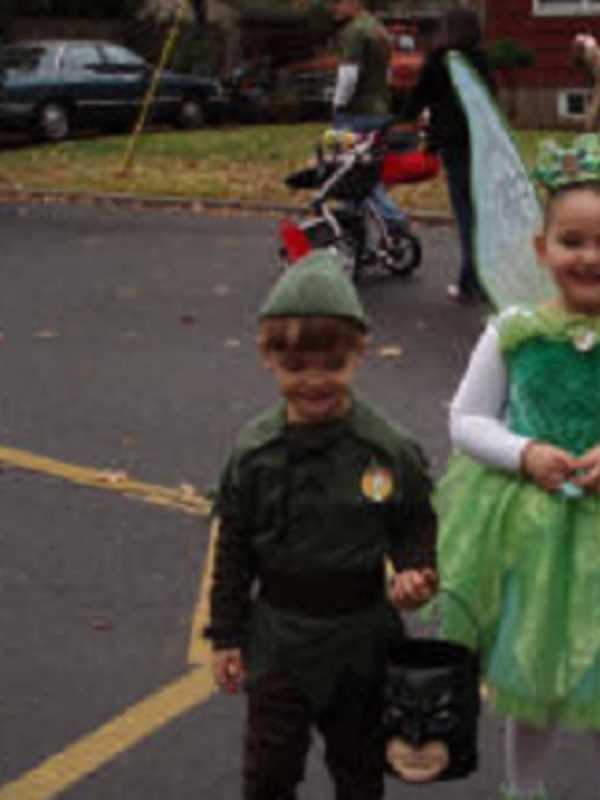 Kick Off Halloween With Rochelle Park Day, Ragamuffin Parade