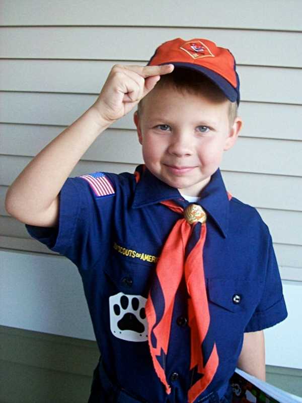 Weston Cub Scouts Hold Kick-Off Meeting