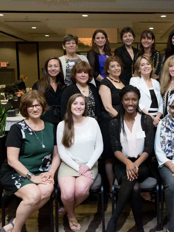 Rockland Business Women's Network Honors 2, Grants 3 Scholarships