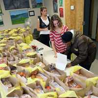 <p>The Rockland Independent Living Center is giving away 100 complete turkey meals to clients and veterans.</p>