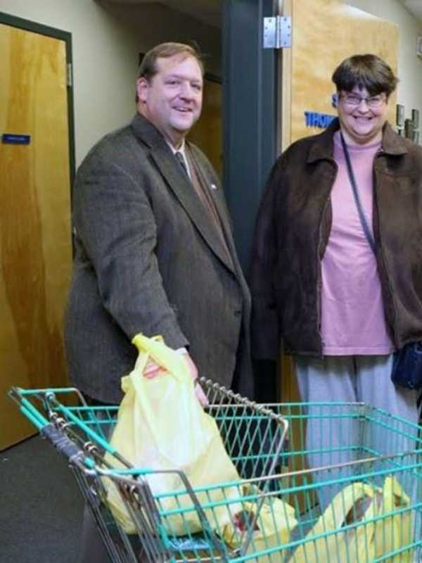 Rockland Independent Living Center Distributes Turkey Dinners