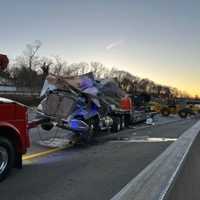 Update: Tractor-Trailer Rollover Causes Delays For Miles On I-287 In White Plains, Injures 1