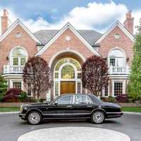 International Website Features New Canaan Home That Comes With Rolls-Royce