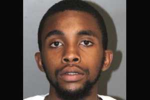 Newark Projects Dealer Caught With Gun Gets 5 Years In Fed Pen