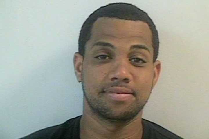 Clifton PD: Shoplifter Tries To Stab Security Guard, Caught Hopping Bus