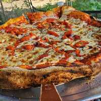 Many Pick This Capital District Pizza Place Among NY's Best