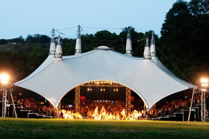 Hudson Valley Shakespeare Festival Celebrates The Bard's Special Day