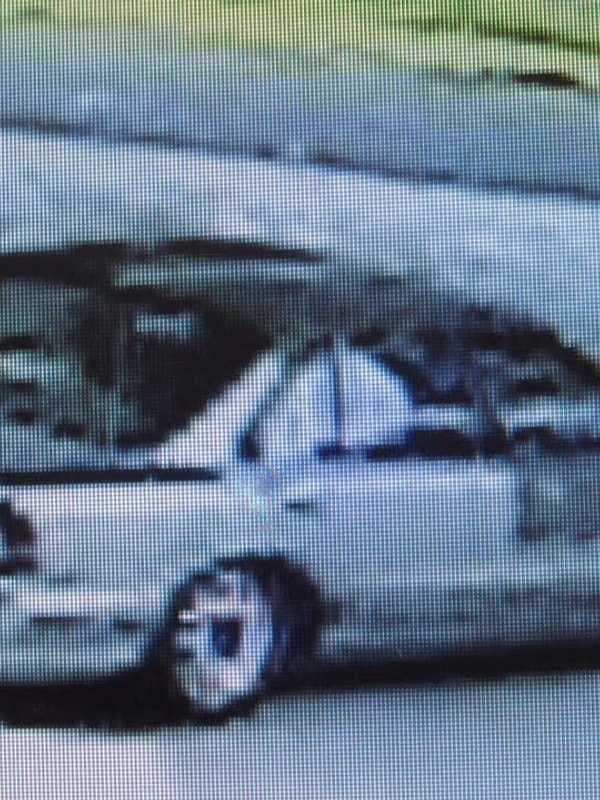 State Police Seek Suspect Who Used Stolen Debit Card At Shelton Gas Station