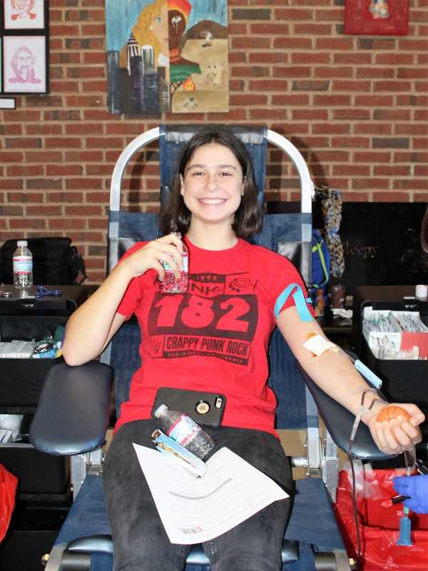 Sleepy Hollow Students Donate Blood To Phelps Memorial Hospital Blood Bank
