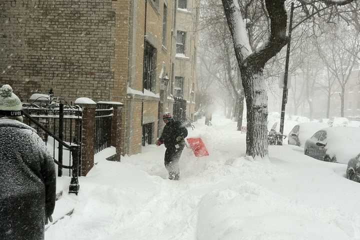 Franklin Lakes Reviewing Sidewalk Snow Shoveling Ordinance 