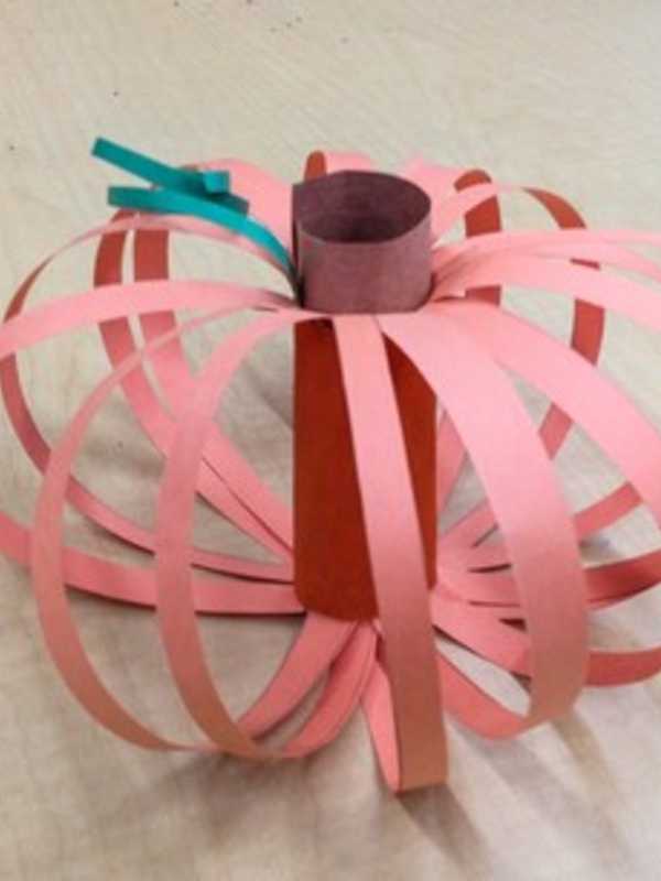Fifth-Graders At Little Tor School In New City Sculpt Pumpkins Out Of Paper