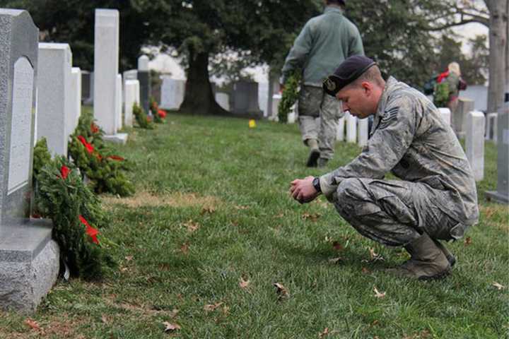Fair Lawn Joins National Wreath-Laying Ceremony To Honor Troops