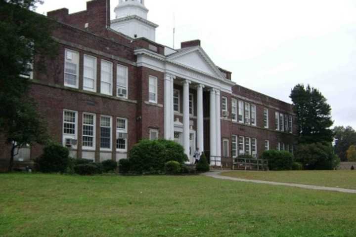 Somers High School Hosting National Art Honor Society Induction