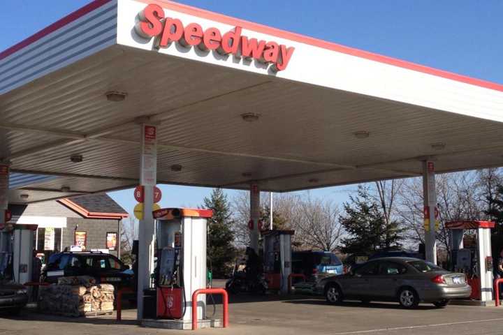 Highest Gas Prices In Years Expected For Area Motorists