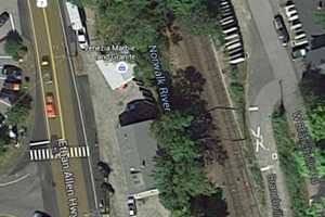Oil Spills Into Norwalk River At Ridgefield Border