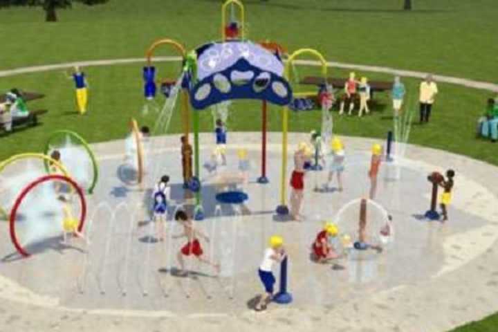 Cool Down At Carver Park Splashpad In Hackensack