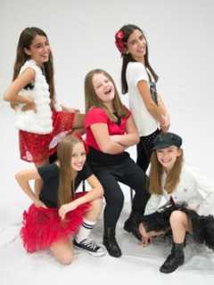 Brewster Hosts Dive Into Dance At Seven Star School