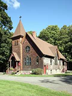 Christmas Sing-Along Coming To Lewisboro Church in December