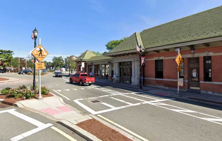 Station Square, Rutherford