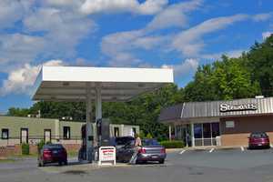 Stewart's Shops' Holiday Match Program Raises Money For Local Charities