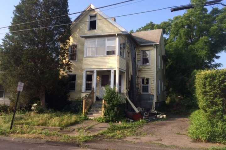 Stratford Man Charged With Setting Fire To Same House Twice
