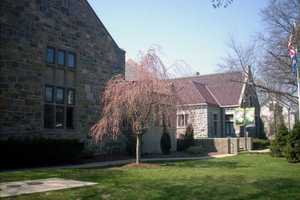 Stratford Library Offers Passport to CT Libraries