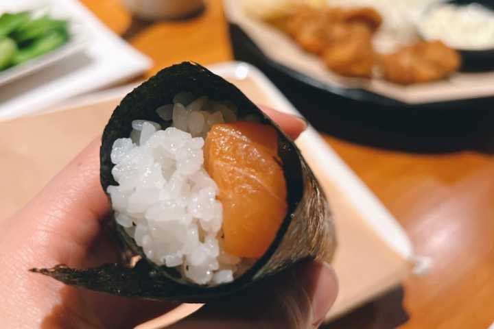 New Carle Place Sushi Bar Cited For 'City-Like Dining Experience'