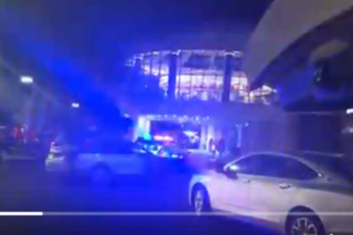 UPDATE: Black Friday Shooting Clears Mall In Syracuse, Accused Shooter Caught After Crash