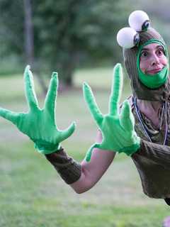 Tarrytown, Sleepy Hollow Farmers Market Features Puppets, Zumba