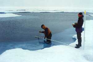 Professor Lays Out Science Of Climate Change At Teaneck Forum