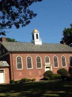 Teaneck Public Library Trustees Elect Officers