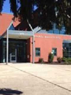 Tenakill Middle School In Closter Organizes Drug Awareness Forum