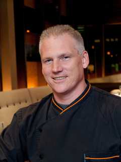 Thyme In Yorktown Celebrates Its Five Year Anniversay With Champagne