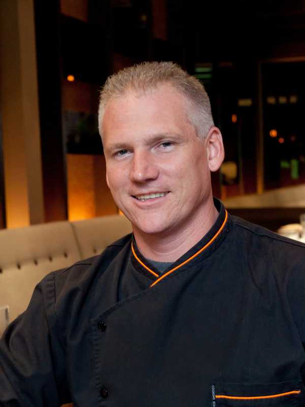Thyme In Yorktown Celebrates Its Five Year Anniversay With Champagne