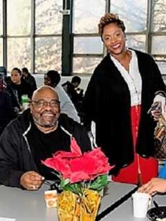 Woodlands Holds Transfer Day Breakfast